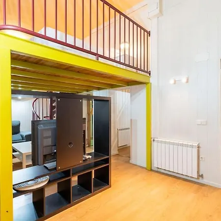 Cosy Interior-studio In Chamberi-traf Appartement *