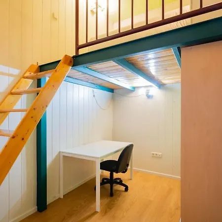 Cosy Interior-studio In Chamberi-traf Madrid