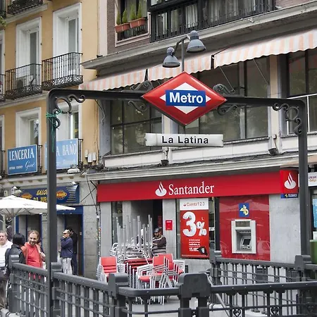 Village La Latina *