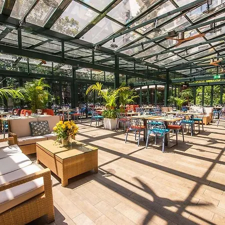 Vp Jardín De Recoletos Madrid