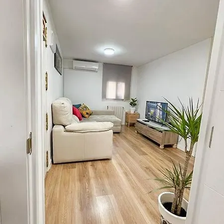 アパート Apartamento Led - 9min Estadio Wanda Metropolitano
