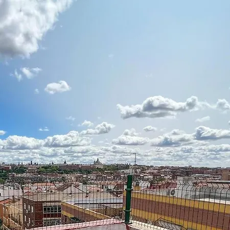 El Atico De Madrid, Vistas A La Ciudad アパート マドリード