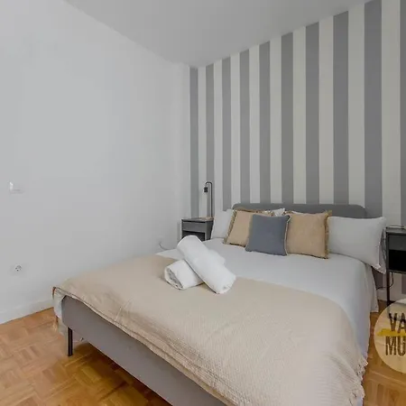 Beautiful Apt 7px En La C/santa Ana Centro De
