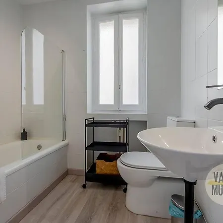 Beautiful Apt 7px En La C/santa Ana Centro De Madrid