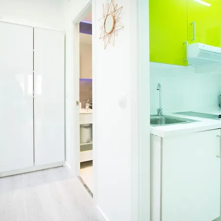 1 Bedroom 1 Bathroom- Mintystay - Plaza De San Idelfonso * Madrid