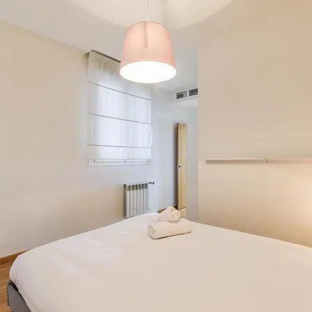 Apartamento En Gran Via 6 Personas Apartment