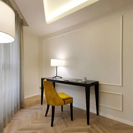 Hotel Eurostars Gran Via 4*