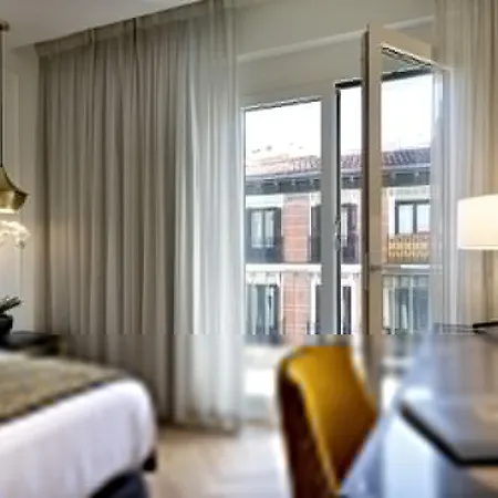 Eurostars Gran Via 4*