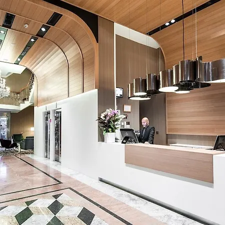 Hotel Vp Jardín De Recoletos 4*