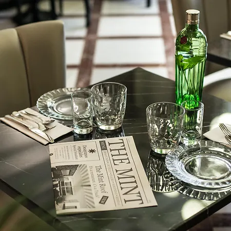 Hotel Vincci The Mint