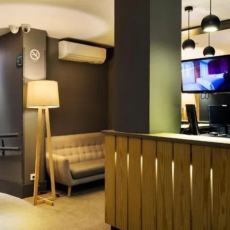 Hotell Centro Fuencarral 52
