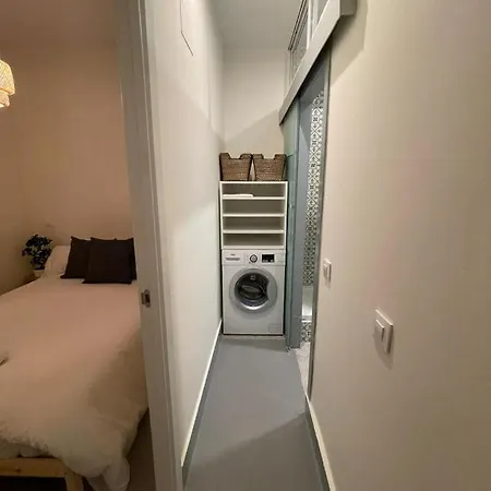 Centrico And Cozy Apt 9pax En Calle San Dimas Apartment