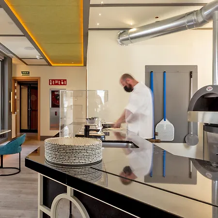 Hotell Pestana Cr7 Gran Via 4*