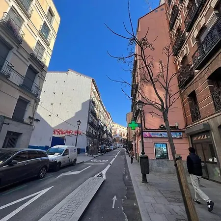 Located In Plaza Espana * Madrid