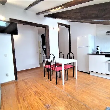 Puerta Del Sol - Piso 7 Personas Madrid