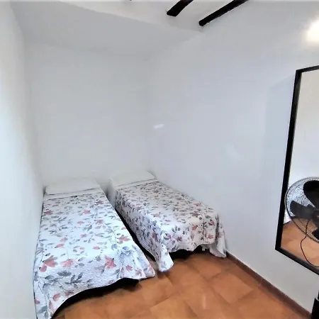 Apartment Puerta Del Sol - Piso 7 Personas *