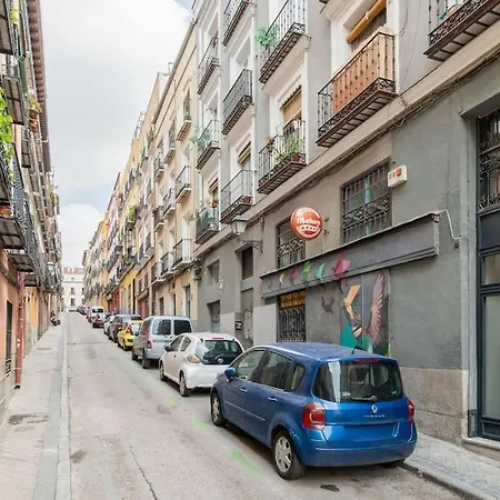 Flat In Lavapies At Street Level S23b