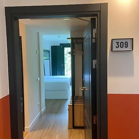 Hostel Latroupe Prado *