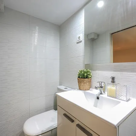 Discover From Our Cozy * Madrid