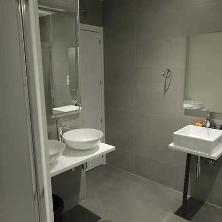 Madriz Hostal