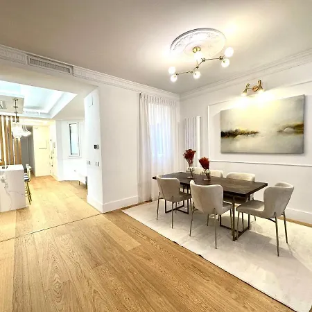 Luxury Flat Rox *