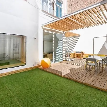 Gran Terraza Y Mucha Luz En Frente De 4 Torres アパート マドリード