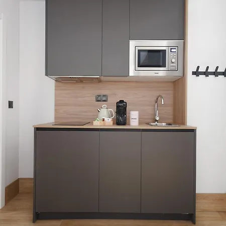 Numa Goya Aparthotel