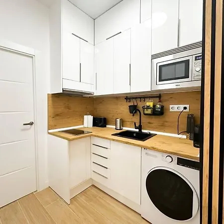 Cozy 2bd Flat City Center + Ac アパート *