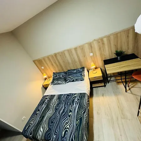 Guest house Rosales 2*