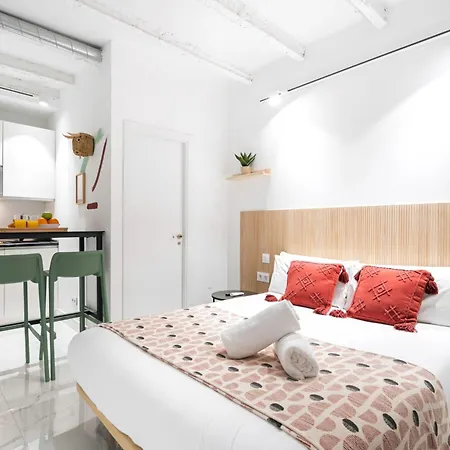 Dobo Luna Apartment
