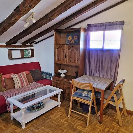 Apartment Santa Ana, Buhardilla En La Latina Dos Madrid