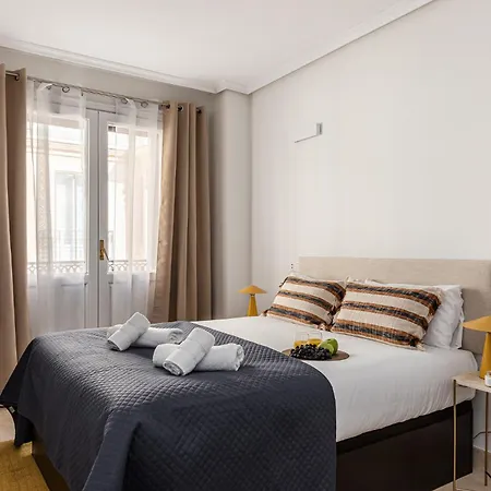 Apartment Waou Gran Via Iii - Corta Duracion *