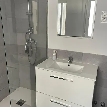 Estudio Con Terraza Ibiza-retiro I * Madrid