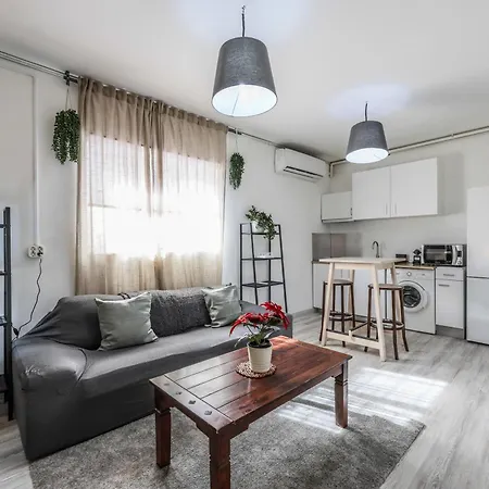 Apartamento Algaba 28 Estudio San Isidro-oporto-vistalege Madrid