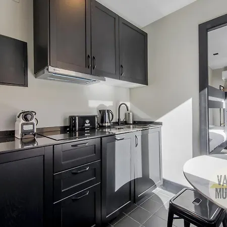 Premium 7pax En Calle Santa Ana-la Latina E2 * Madrid