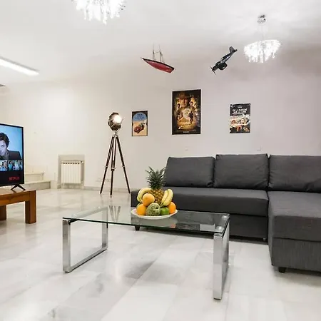 Spacious & Comfortable Flat In Gran Via-sol