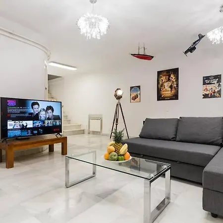 Spacious & Comfortable Flat In Gran Via-sol *