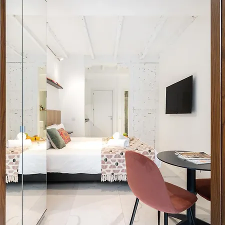Dobo Luna Apartment Madrid