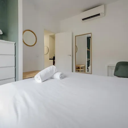 Genial En La Latina-centro De Apartment