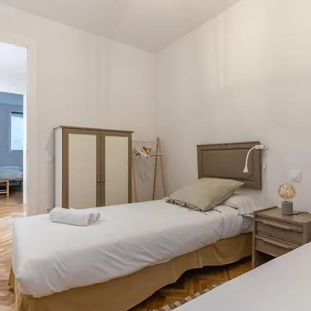 Spacious Central-3bedrooms 3bathrooms-sol *
