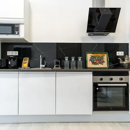 Modern Comfy-1bedroom 1bathroom-prosperidad *