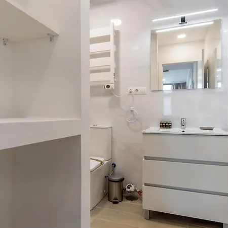 Modern Comfy-1bedroom 1bathroom-prosperidad