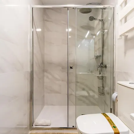 Modern Comfy-1bedroom 1bathroom-prosperidad Apartment *