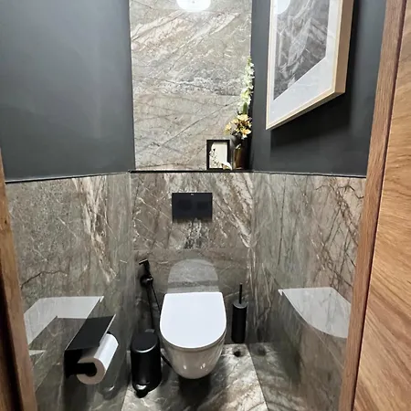 Apartment Luxury And Elegant *