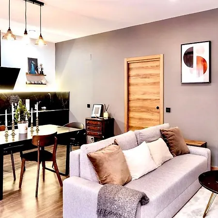 Luxury And Elegant