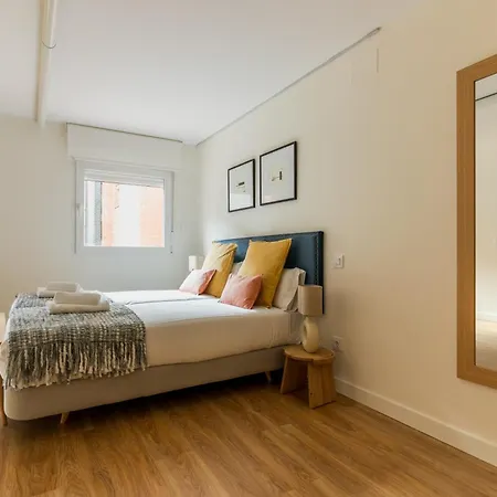アパート Stylish Duplex - 1 Bd 1bth- Plaza Castilla マドリード