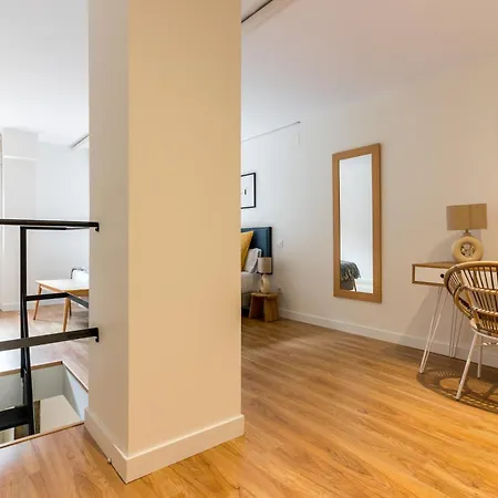 Stylish Duplex - 1 Bd 1bth- Plaza Castilla * マドリード