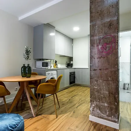 Stylish Duplex - 1 Bd 1bth- Plaza Castilla *