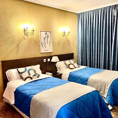 Sonsoles Madrid-centro Гостевой дом 2*