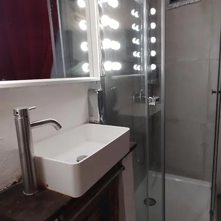 Arte I Espacio Värdshus Madrid